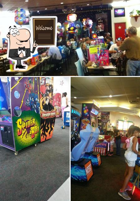 Chuck E Cheese In La Mesa Restaurant Menu And Reviews 