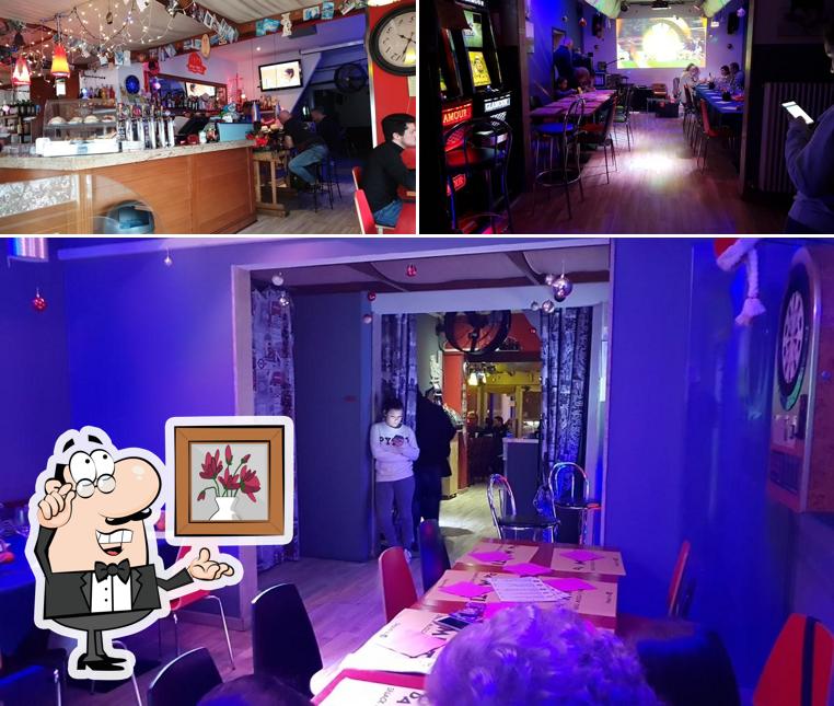 Dai un'occhiata agli interni di Bar Mi & Ti