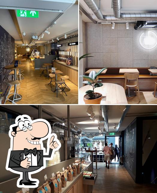 Roasting Plant Coffee, 46 S Molton St in London Restaurant reviews