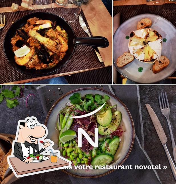 Plats à Novotel Café Nîmes