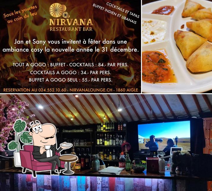 Gli interni di Restaurant la Yourte NIRVANA