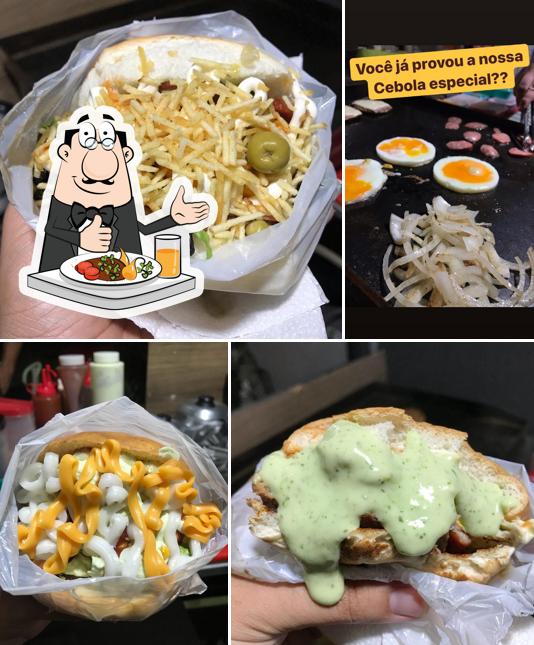 Comida em FANTELLOS Lanches