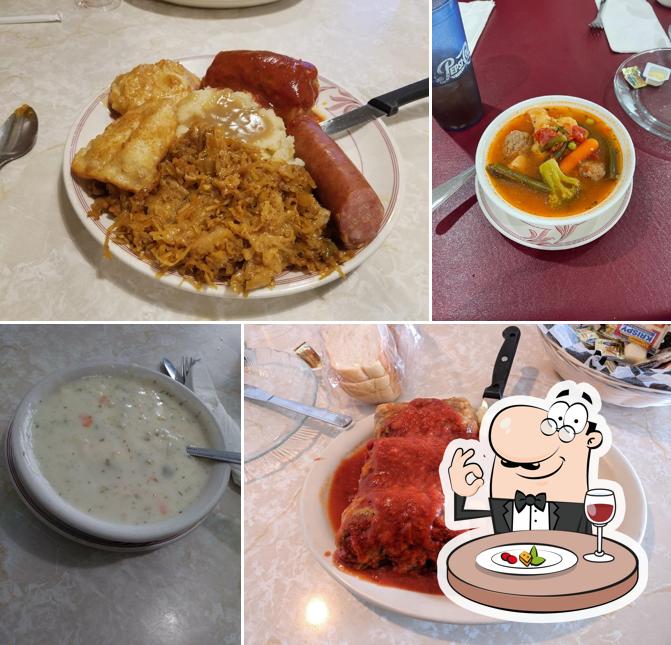 Lukich's Family Dining in Troy Restaurant menu and reviews