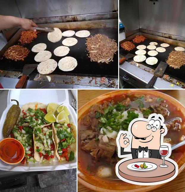 Rico Consomé Y Birria el Corre Caninos in Sherman Restaurant reviews