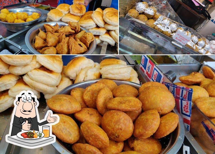 Meals at MM Mithaiwala
