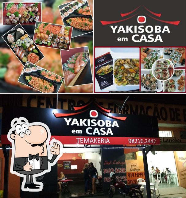 Look at the picture of Yakisoba Em Casa