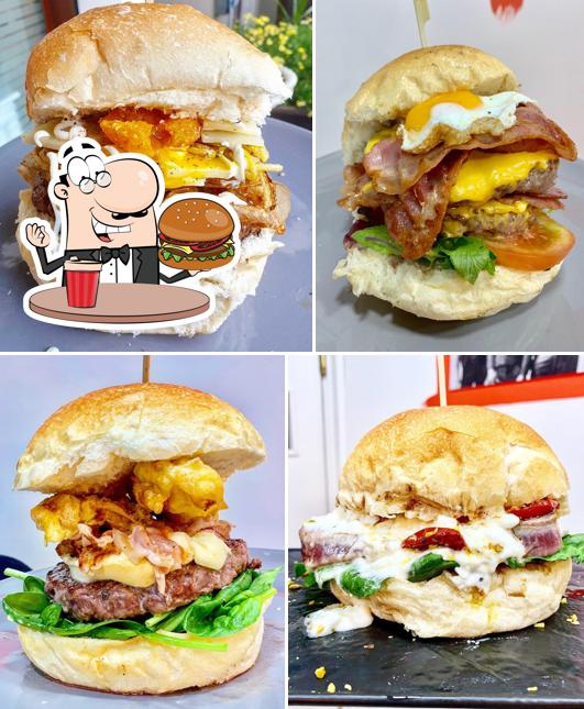 Essayez l'un des hamburgers servi à Brothers Burger Gourmet