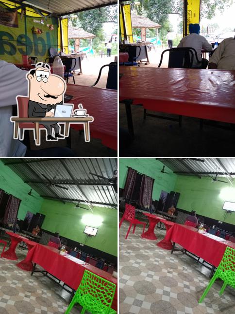Aman Dhaba & Pg