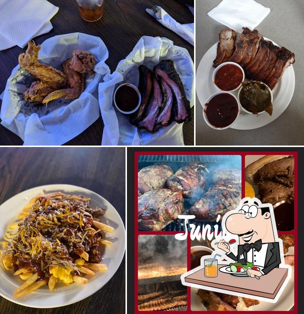 Junior's Sports Bar in East Moline Restaurant reviews