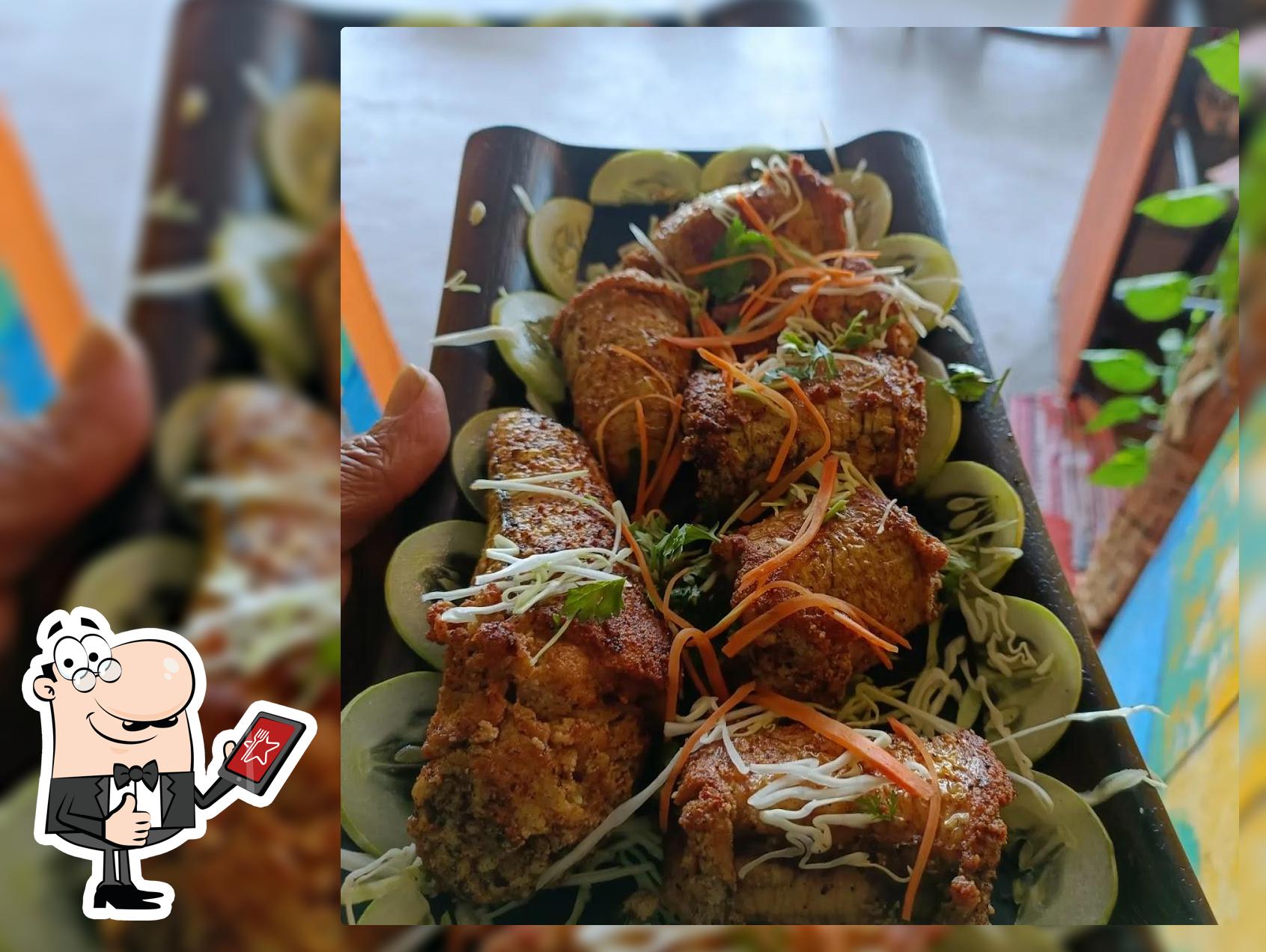 Meclies By Just-inn Family Bar & Restaurant
