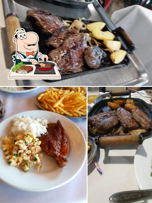 Prove pratos de carne no Hudson Restaurante e Pizzaria