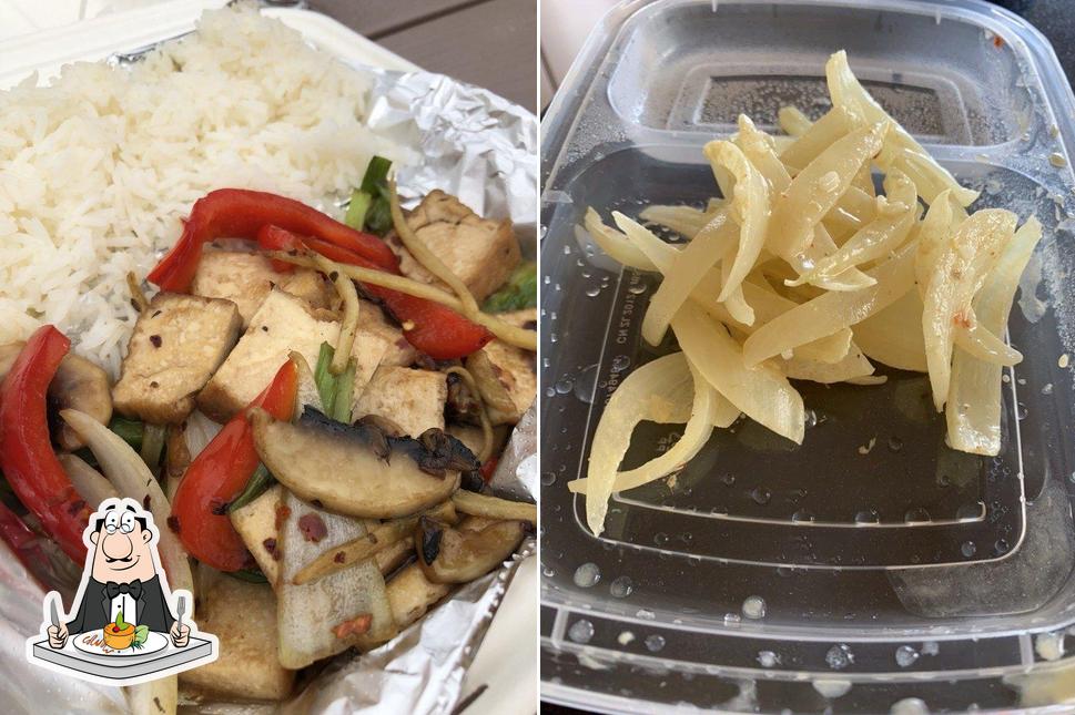 Mai Tong Thai Food in Astoria Restaurant menu and reviews