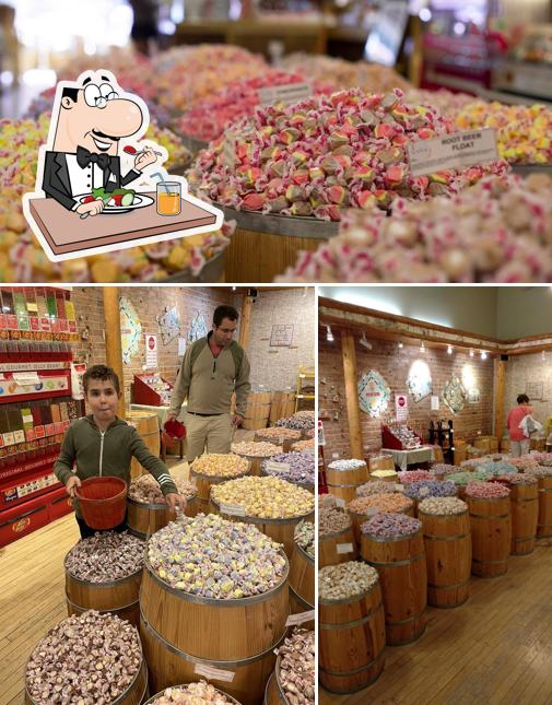 The Taffy Barrel in Charlevoix Restaurant reviews