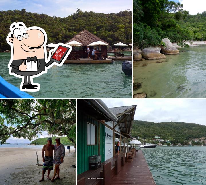 O exterior do Bar Flutuante Balanço do Mar