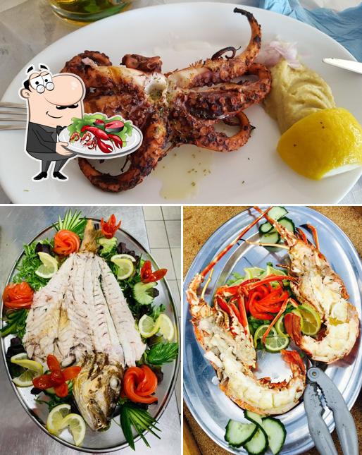 Закажите блюда с морепродуктами в "Nefeli-Anait"