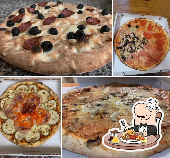 Ordina tra le svariate varianti di pizza