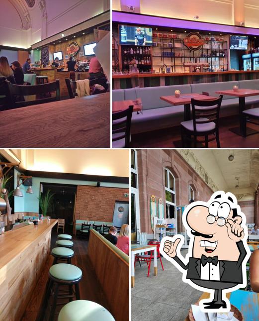 CHILLERS Bar & Restaurant Burger, Cocktails & Wings Californian Lifestyle, Wiesbaden