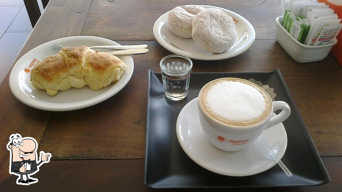 Here's a photo of Expresso Colonial Cafeteria