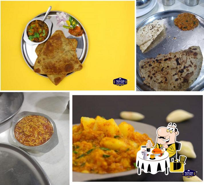 Meals at Jalaram Parotha House