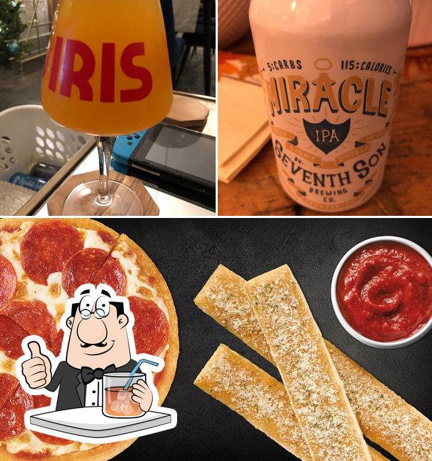 Pizza Hut Express, 6814 Charlotte Pike in Nashville Restaurant menu