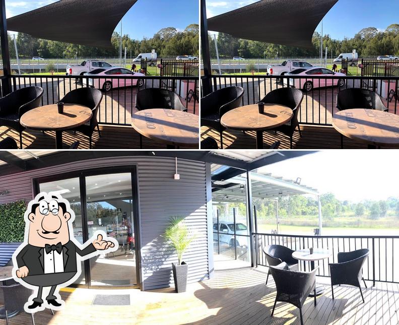 Xtreme Car Wash & Cafe in Len Waters Estate Restaurant reviews