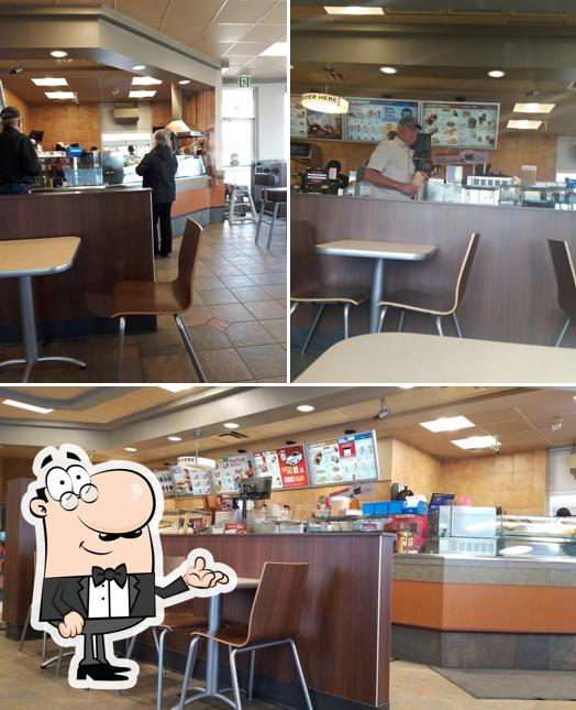 Découvrez l'intérieur de Tim Hortons