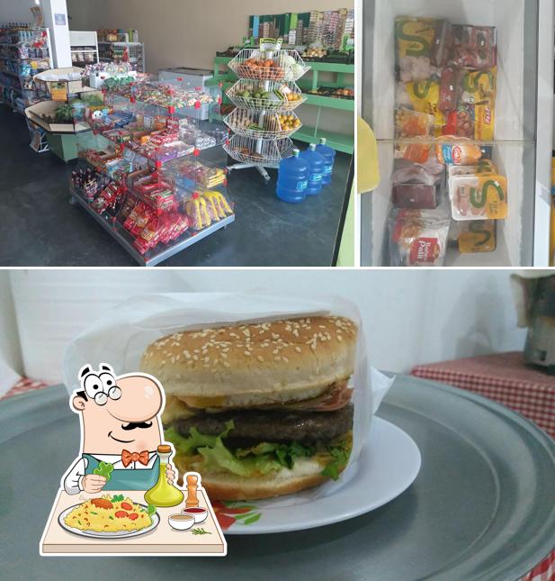 Comida em Duda's Lanches