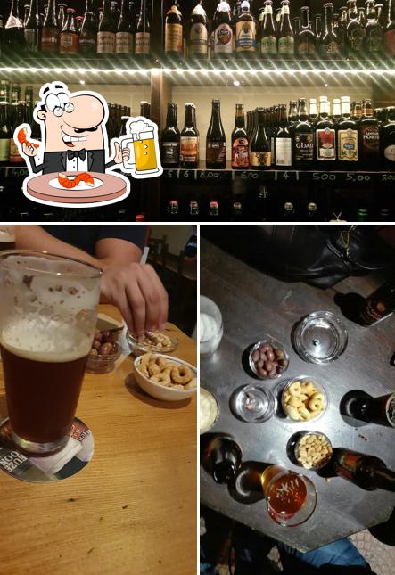 Puoi prenderti un rinfrescante bicchiere di birra chiara o scura