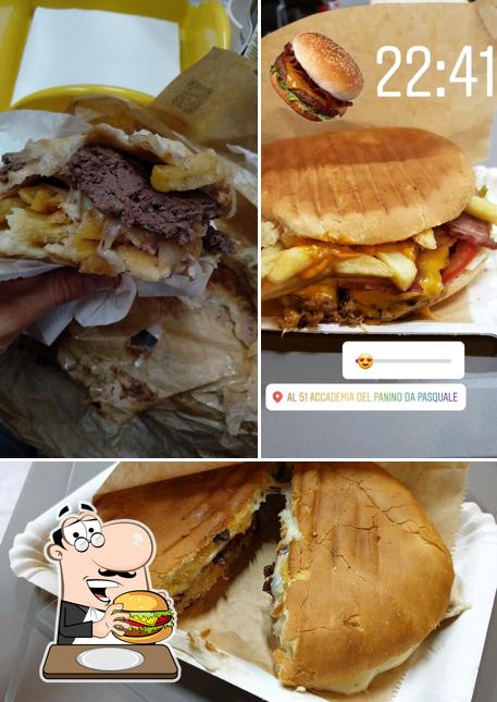 Prenditi un hamburger a Al 51 Accademia Del Panino...panineria...fast food