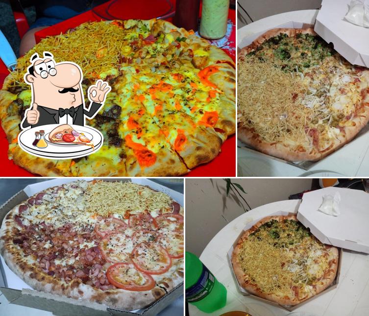 No Dogão do Rony, você pode provar pizza