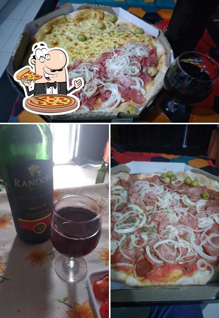 Peça pizza no Barra Funda Pizza e Vinho