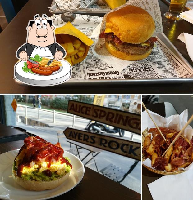 Comida en Burger Wave