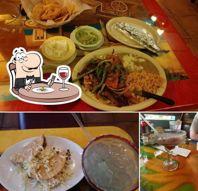 The picture of food and alcohol at El Vaquero Mexican Restaurant