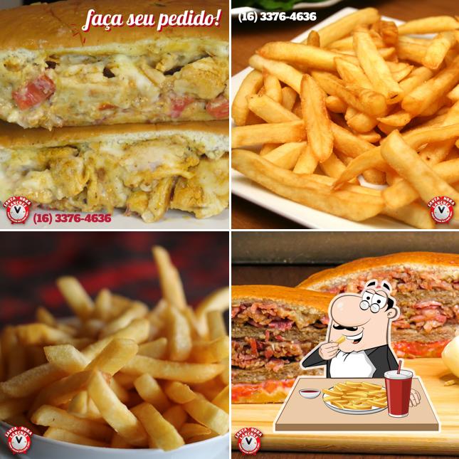 Batata frita em Santa Hora Lanches