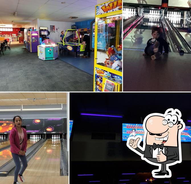 Zone Bowling Moonah in Moonah Restaurant reviews