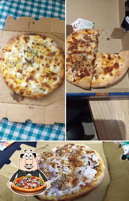 The Pepper Pizza, Dehradun, 83G3+JP8 Restaurant menu and reviews