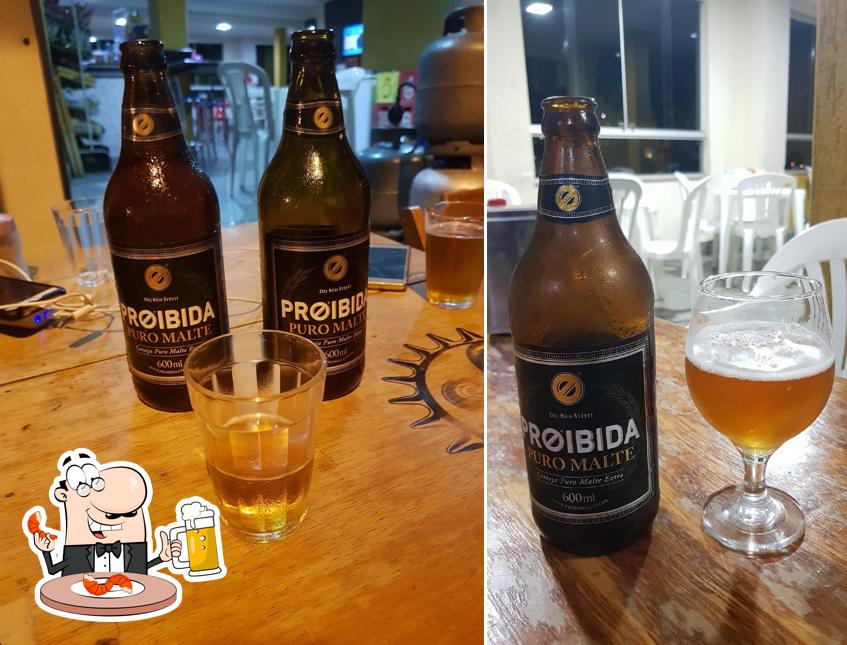 Você pode tomar uma tulipa de cerveja leve ou escura