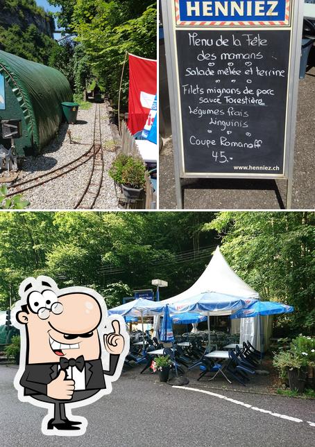 See this pic of Buvette du petit train (CFG)