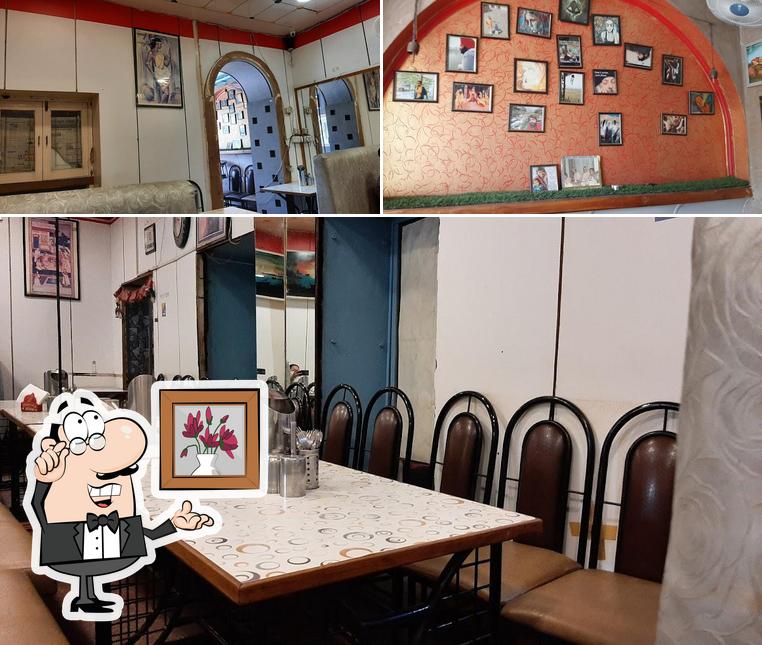 The interior of SINDH A PUNJAB Non-veg restaurant - Best Restaurant, Non Veg Restaurant, Chicken Restaurant, Tandoori And Kebab Restaurant