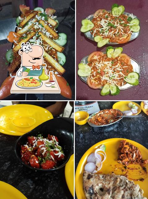 Food at Satnam dhaba & Rooms