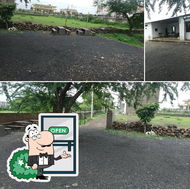 ROYAL DHABA AND RESTAURANT