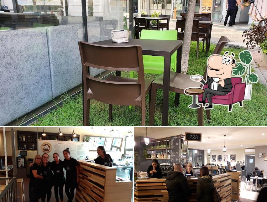 Gli interni di Piadineria Doppiozero