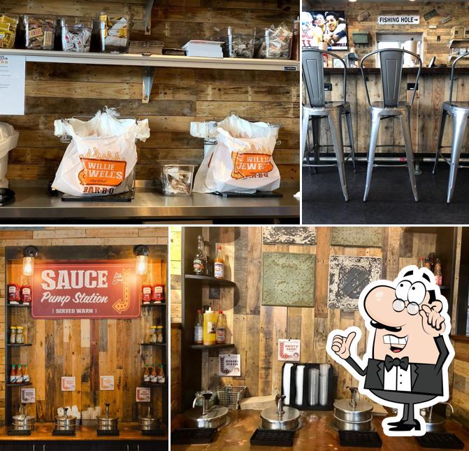 Willie Jewell's Old School BarBQ Big Bend in Riverview Restaurant menu and reviews