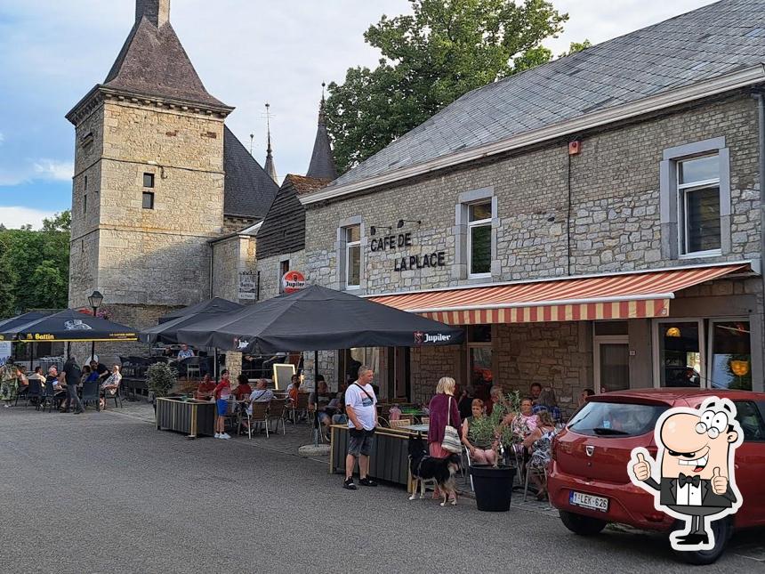 Regarder l'image de Café de la Place