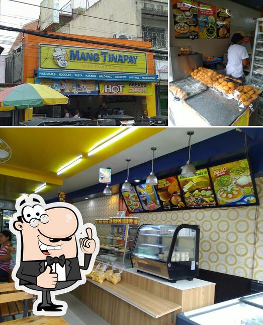 Mang Tinapay, City, XHF9+PX2 Restaurant reviews