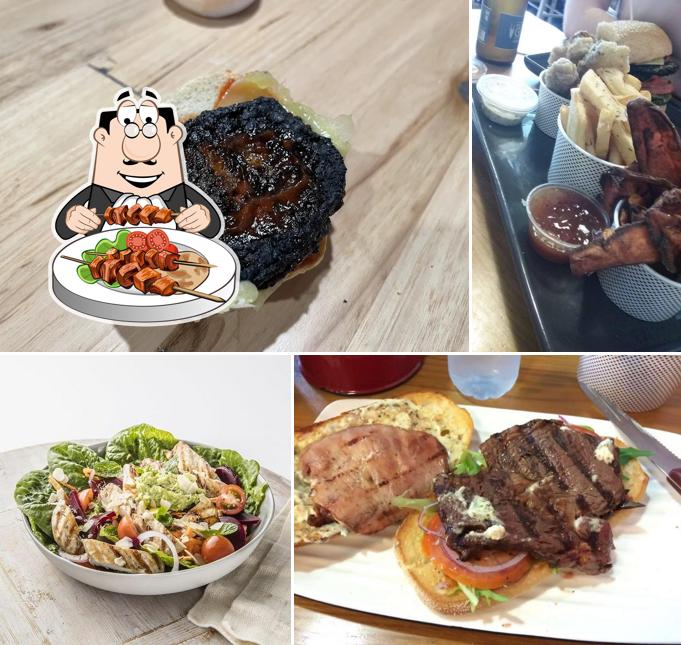 Find the best place to eat in Taylors Lakes, winter 2024 Restaurant Guru