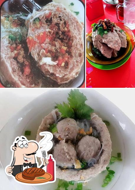 Bakso Raksasa Mas Adi Bontonompo Cabang Sudiang Restaurant Makassar