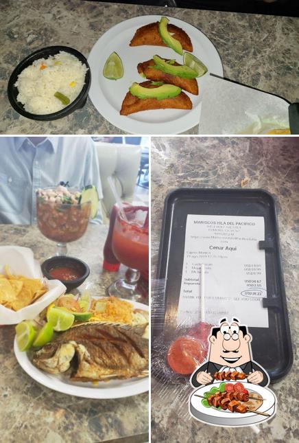 Mariscos Isla del Pacifico, 945 E Holt Ave F in Pomona - Restaurant menu  and reviews