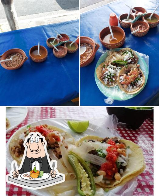 Restaurante Tacos El Güero, Zapopan, Prol. Av. Tepeyac Opiniones del restaurante