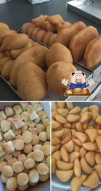 Fábrica Renata Salgados e Pastelaria